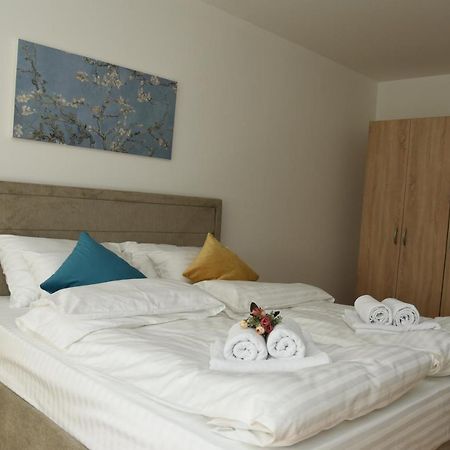 Suncokret Apartmani 로즈니차 외부 사진