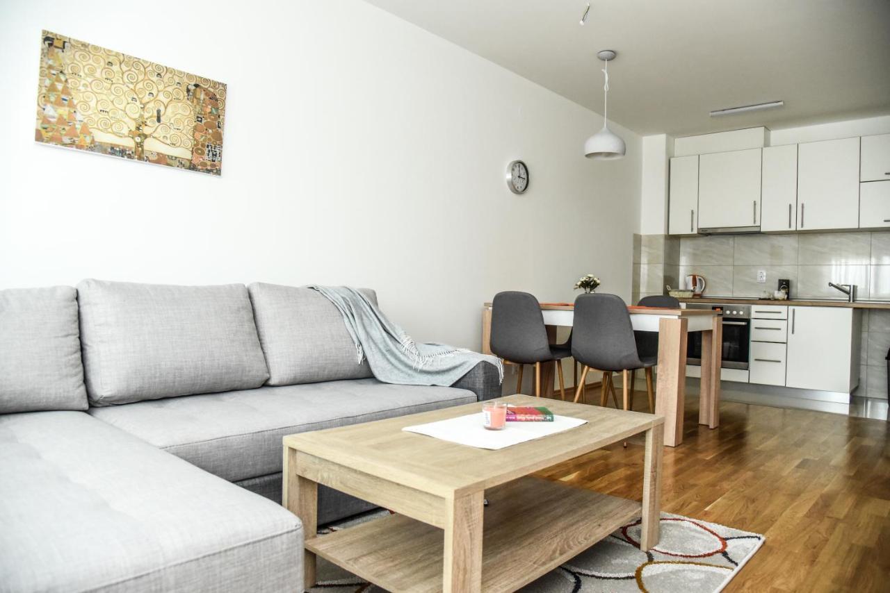 Suncokret Apartmani 로즈니차 외부 사진