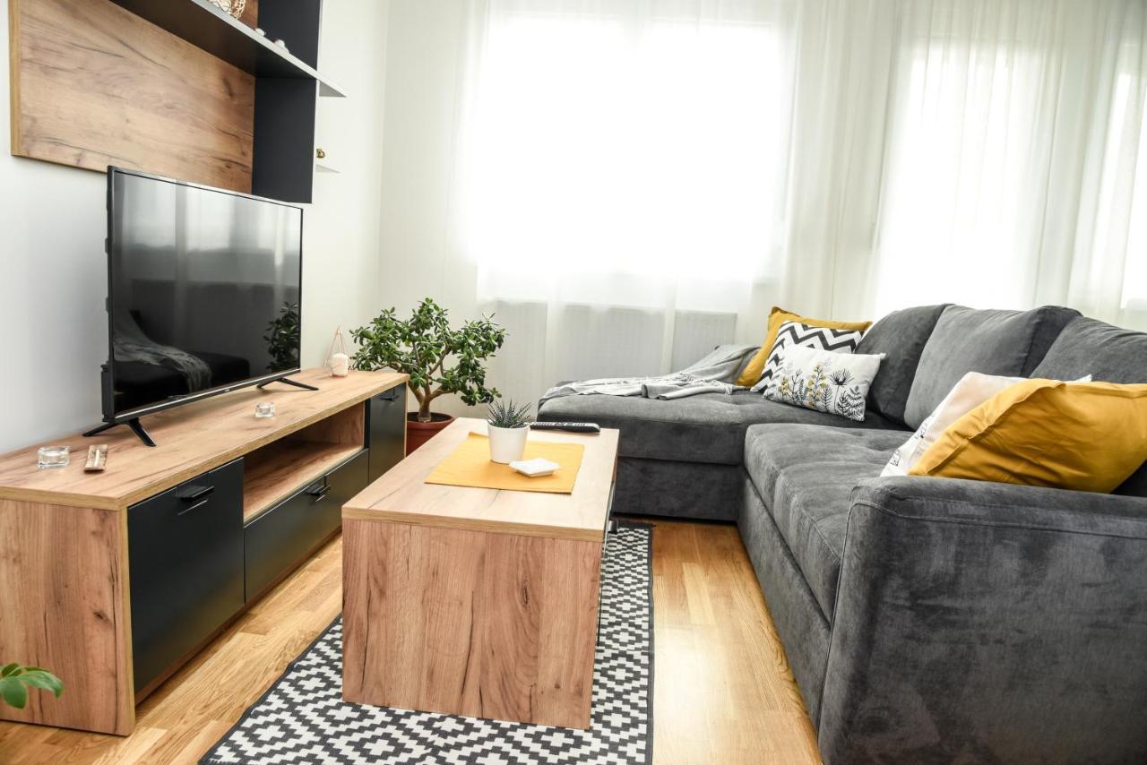 Suncokret Apartmani 로즈니차 외부 사진