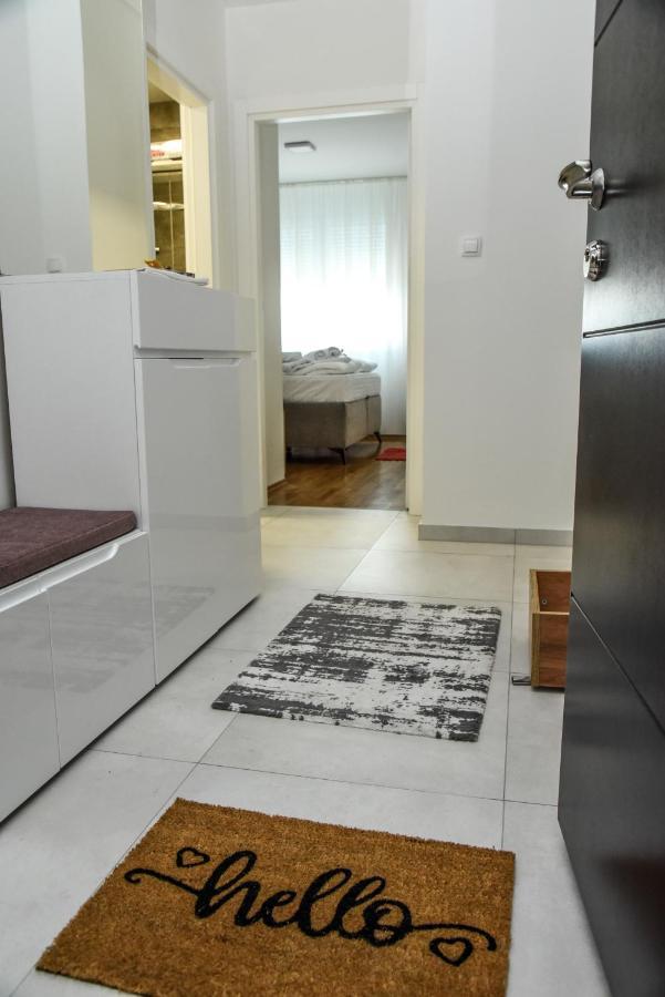 Suncokret Apartmani 로즈니차 외부 사진