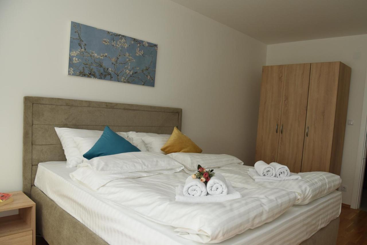 Suncokret Apartmani 로즈니차 외부 사진